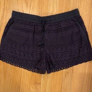 NWT Navy crochet shorts